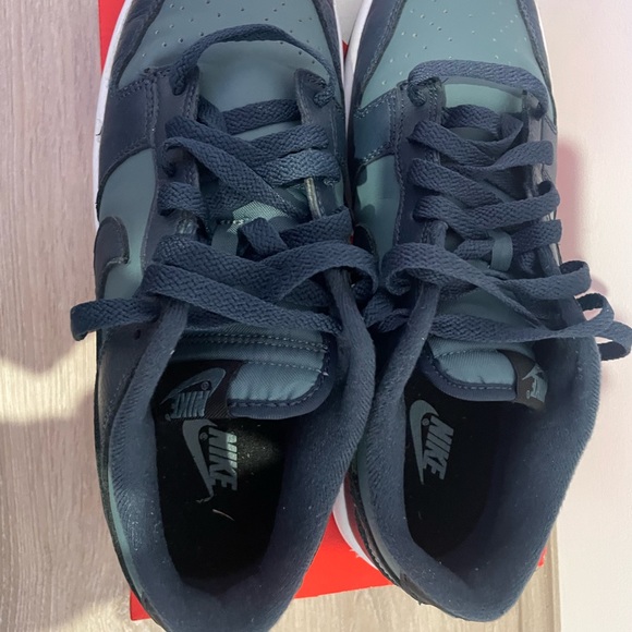 NIKE DUNK LOW RETRO ARMORY NAVY SIZE 9MENS - Picture 3 of 12